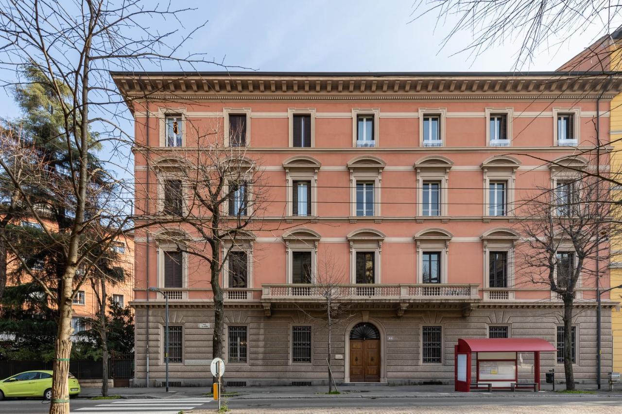 Italy Prestigious Guest House Болонья Экстерьер фото